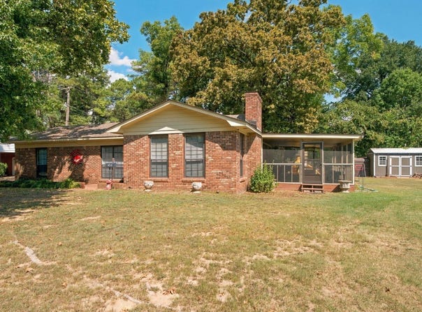 406 W Spruce, Brinkley, AR 72021