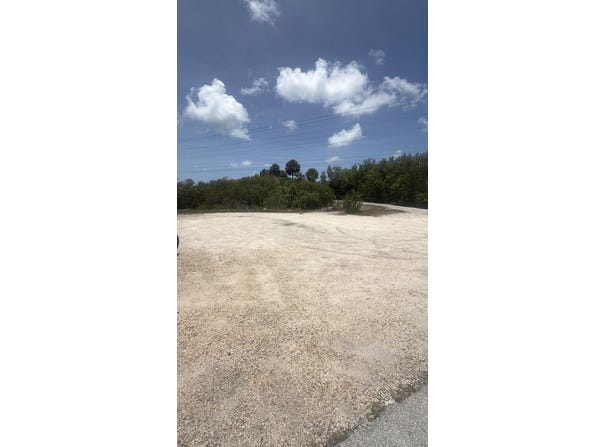 1 Blue Water Drive, Saddlebunch, FL 33040