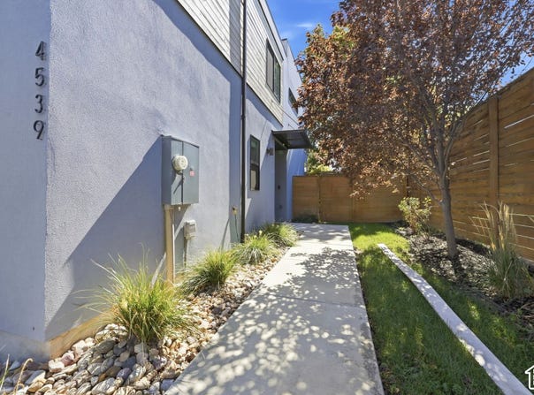 4539 S BLEECKER Pl, Millcreek, UT 84117