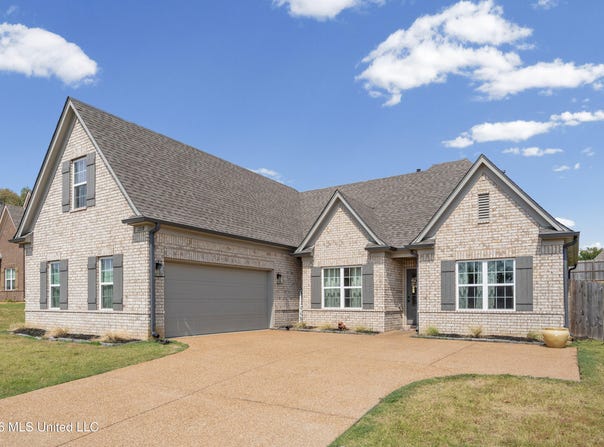 1218 Perry Place Drive, Hernando, MS 38632