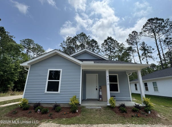 7372 Tunica Street, Bay Saint Louis, MS 39520
