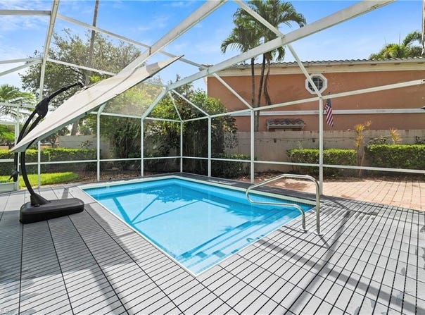 5513 Cove Cir, NAPLES, FL 34119