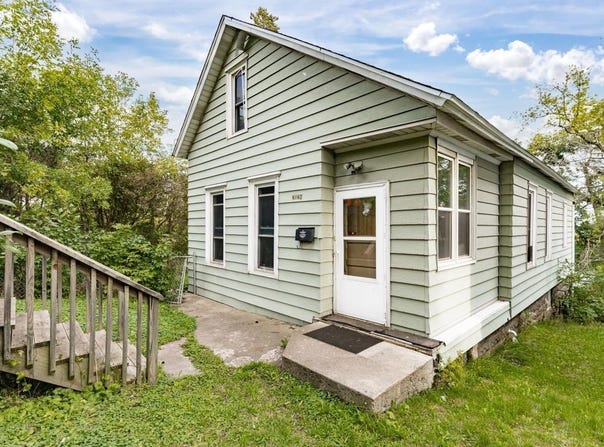 2024 W 5th St, Duluth, MN 55804