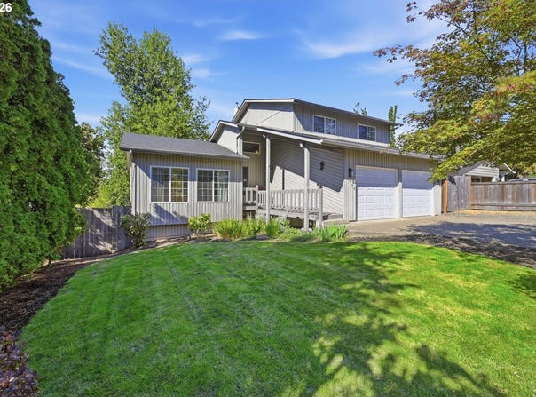 6720 CAMELLIA Ct, Springfield, OR 97478