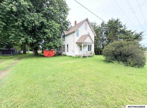 1215 S 7th St, OSAGE, IA 50461