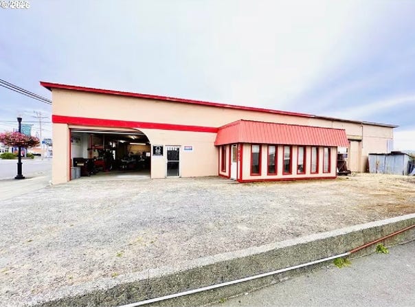 1805 SHERMAN Ave, NorthBend, OR 97459
