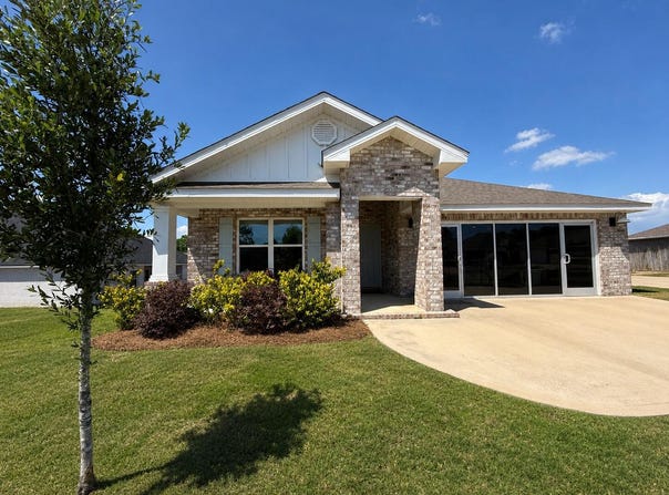 2800 Patriot Ridge Drive, Crestview, FL 32539