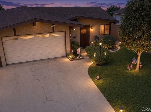 21007 Violeta, Lakewood, CA 90715