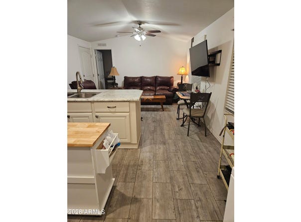 105 N DELAWARE Drive, Apache Junction, AZ 85120