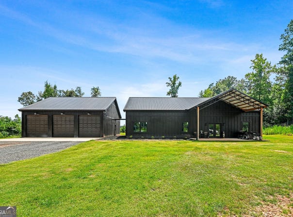195 Keys Ferry Road, Jackson, GA 30233