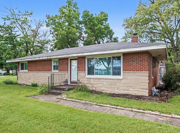 1715 S Centerville Road, Sturgis, MI 49091