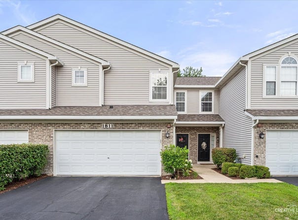 1811 Candlelight Circle, Montgomery, IL 60538