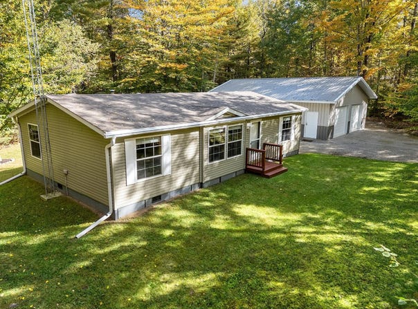 16326 FAUST LN, White Lake, WI 54491