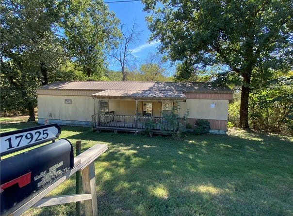 17925 McCord Road, Elkins, AR 72727