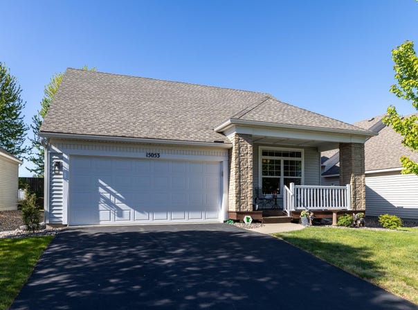 15053 Dutchman Way, Apple Valley, MN 55124
