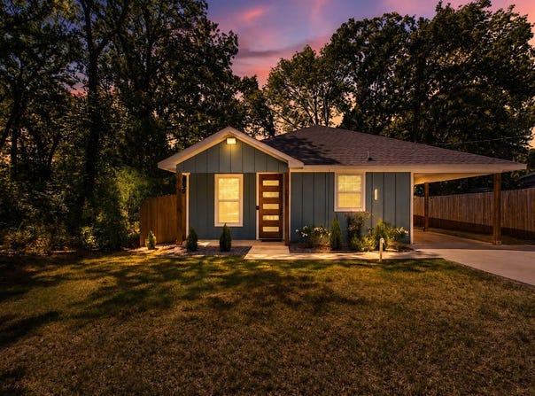 14089 E Travis Lane, Log Cabin, TX 75148