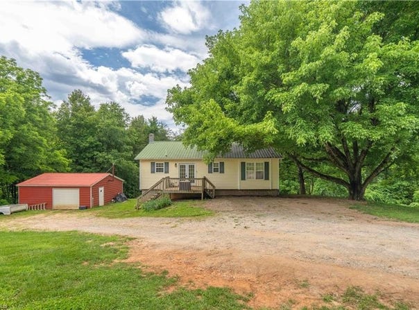 307 Water Trail, Mount Airy, NC 27030