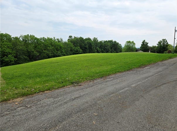 Mt Olive Rd, Donegal, PA 15622