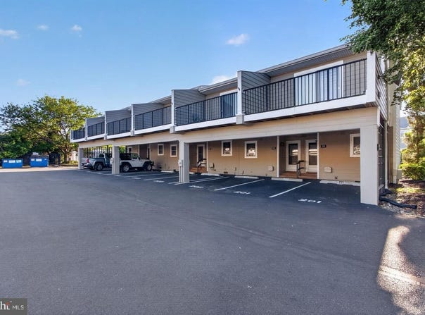 223 COUNTRY CLUB Drive, REHOBOTH BEACH, DE 19971