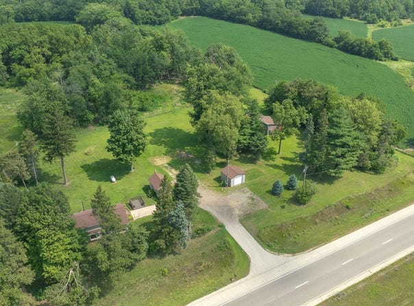 13855 W State Road, PECATONICA, IL 61063