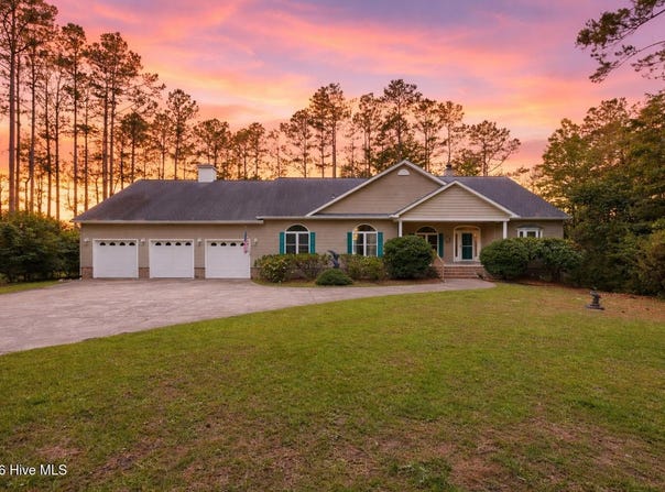 308 Vicksburg Court, Havelock, NC 28532