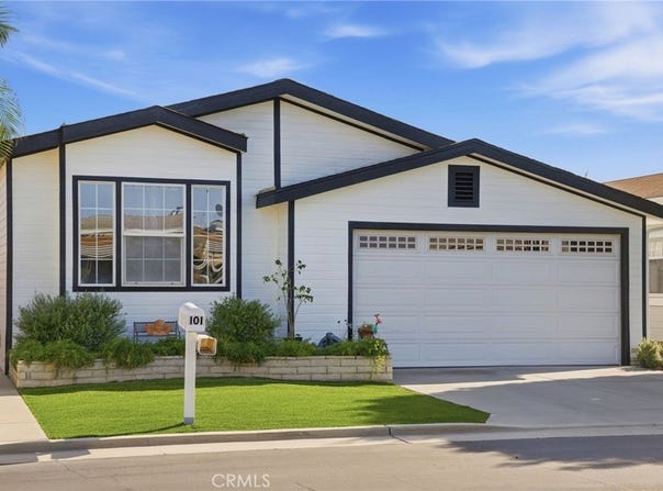 7271 Katella, Stanton, CA 90680