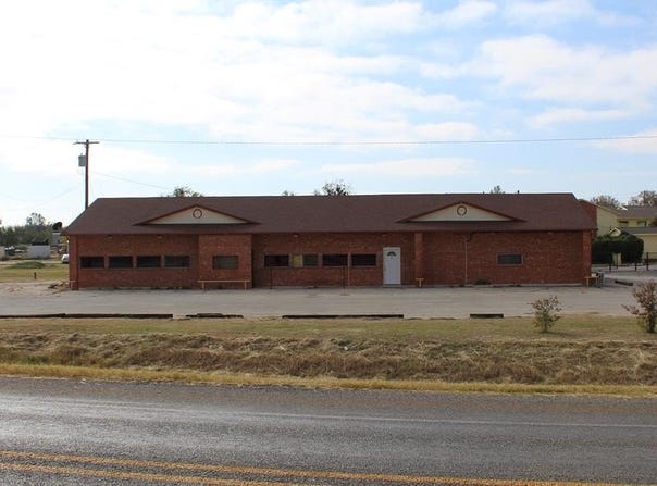 1404 Highway 84 N, Coleman, TX 76834