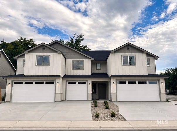 106 NE 3rd St., Fruitland, ID 83619