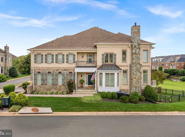 18357 EAGLE POINT Square, LEESBURG, VA 20176