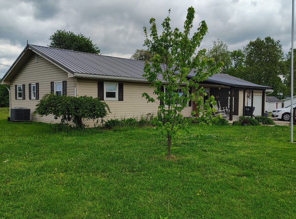 8356 State Road 129, Vevay, IN 47043