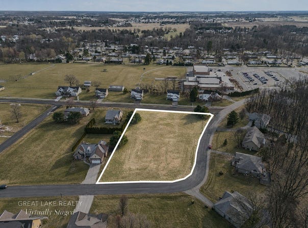 545 Wittenberg Path, St. Joseph, MI 49085