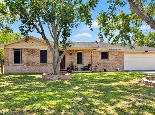 3961 Mollie, Robstown, TX 78380
