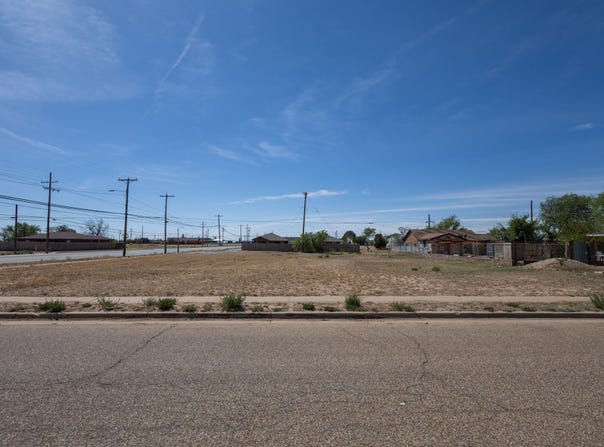 1520 E 14th Street, Lubbock, TX 79403