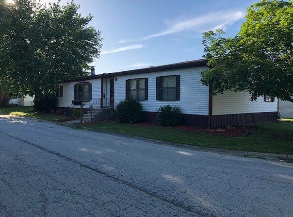 712 Huntsbridge Road, Matteson, IL 60443