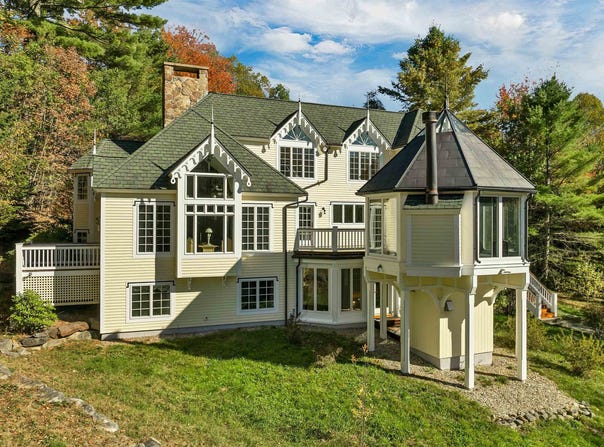27 Jasinski Road, Waterville Valley, NH 03215