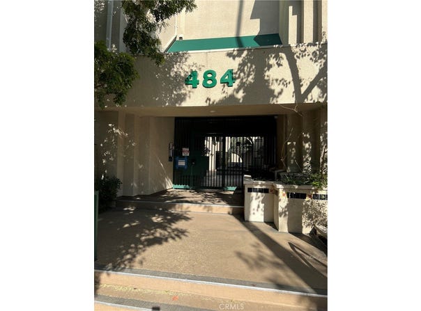 484 S Euclid, Pasadena, CA 91101