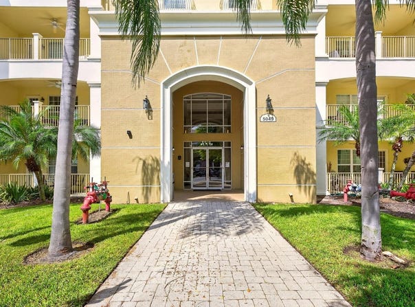 5049 SHOREWAY Loop, ORLANDO, FL 32819