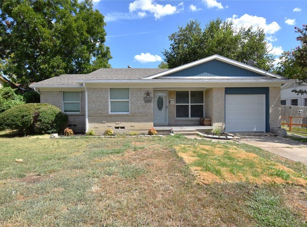 1718 Summit Street, Mesquite, TX 75149