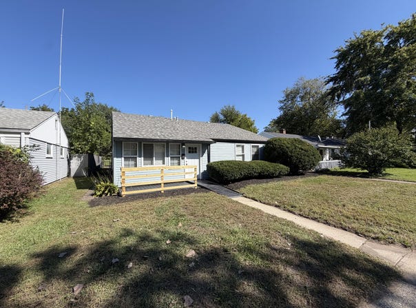 7561 Golfway Court, Hammond, IN 46324