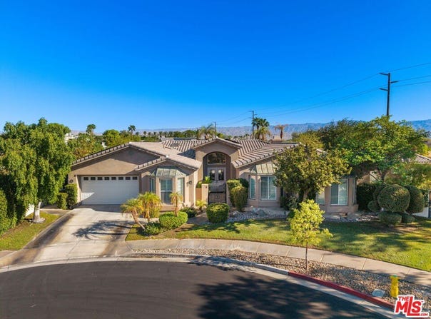 8 Dickens Ct, Rancho Mirage, CA 92270