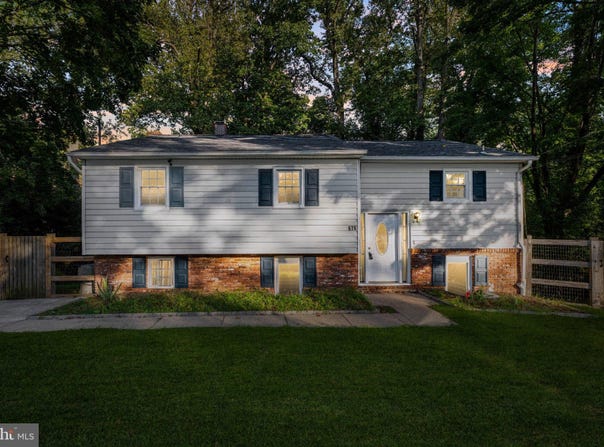 876 WINDSONG Drive, ARNOLD, MD 21012