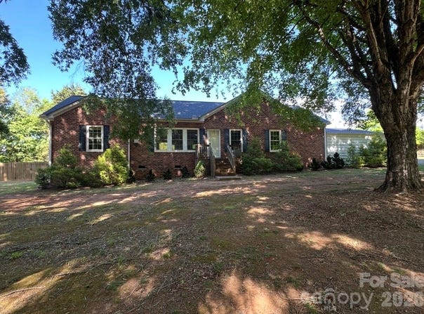 172 Jesse King Road, Advance, NC 27006