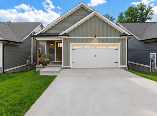 376 Moon Bay Drive, Kuttawa, KY 42055