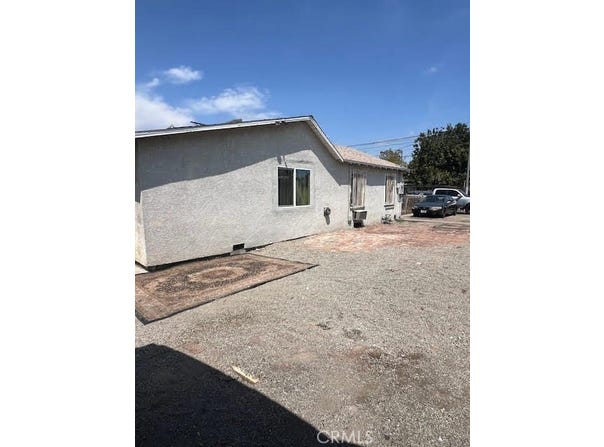 9709 Maie Avenue, Los Angeles, CA 90002