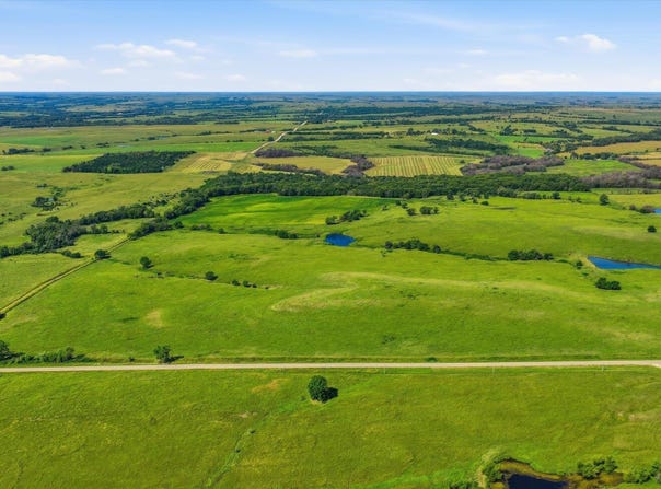 Keene-Eskridge RD, Maple Hill, KS 66507