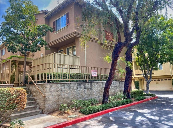 533 W Summerfield Circle, Anaheim, CA 92802