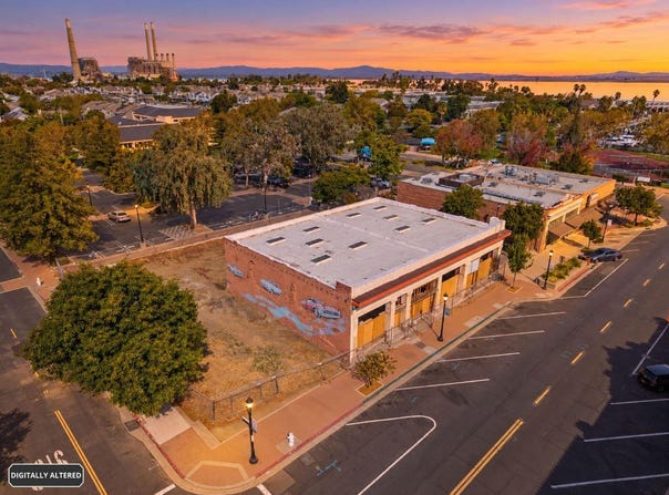 368 Railroad AVE, PITTSBURG, CA 94565