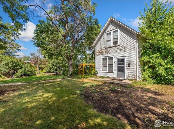 1105 Pine St, Louisville, CO 80027