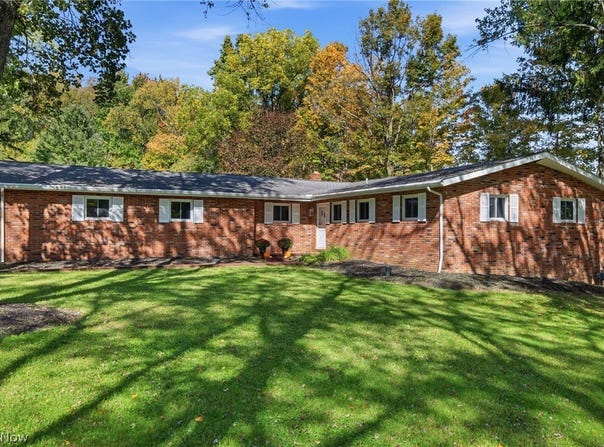 9610 Pekin Road, Novelty, OH 44072