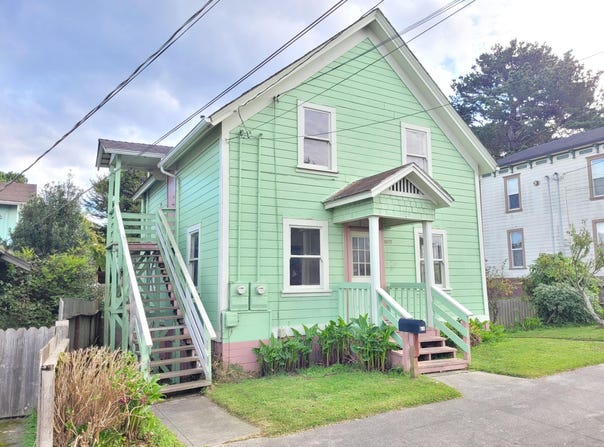 1027 D Street, Eureka, CA 95501